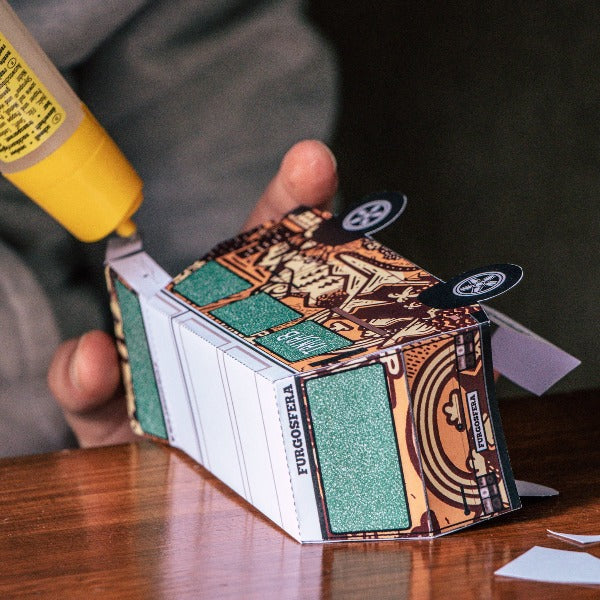 Furgosfera Paper Van